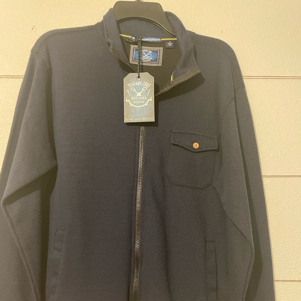 NWT Mens size medium Vintage brand Navy blue zip up cardigan sweater